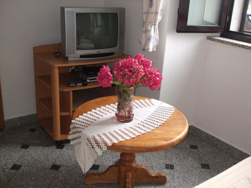 Apartment Vesna A2 Ika Ruang foto